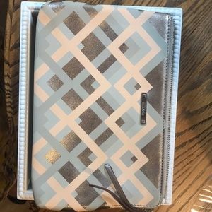 Stella and dot pink and rose gold clutch NWT